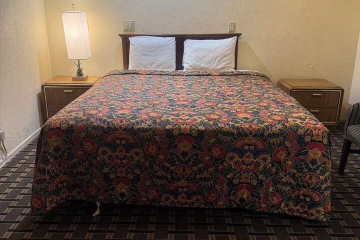 Cloud 9 Motel