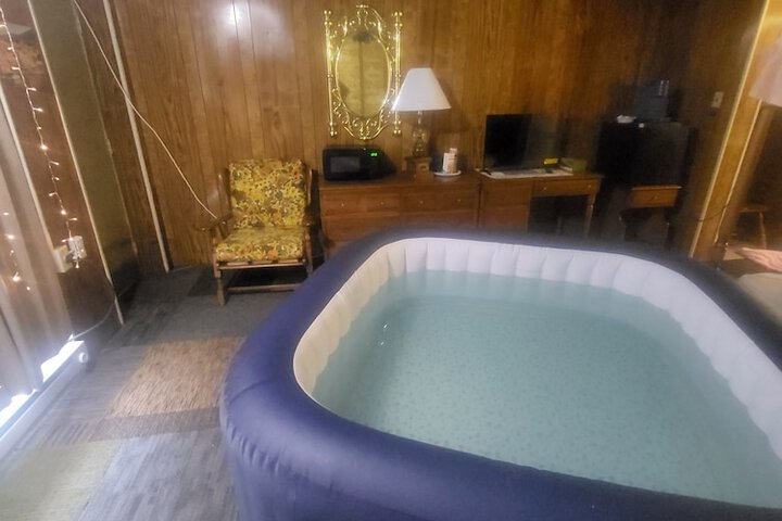 Room 70 of 118