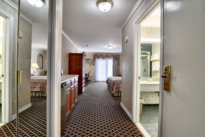 Roosevelt Inn and Suites Saratoga Springs