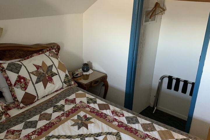 Room 43 of 53
