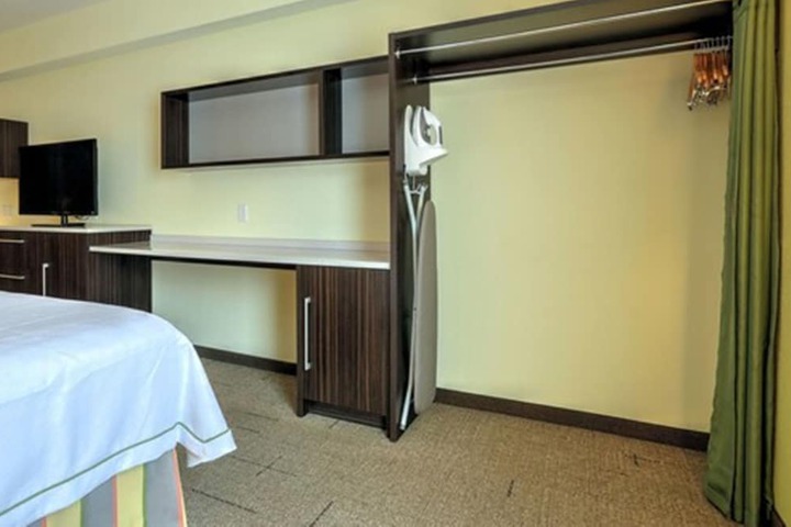 Home2 Suites by Hilton Erie PA
