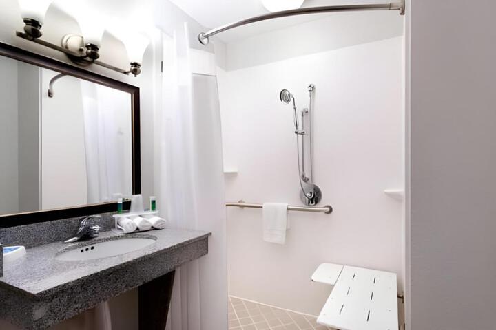 Holiday Inn Express Hotel and Suites Arcadia by IHG