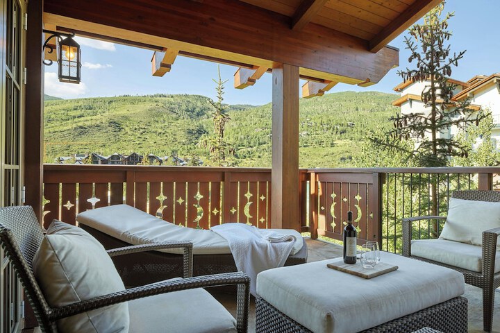 The Lodge at Vail a RockResort by Vail Resorts