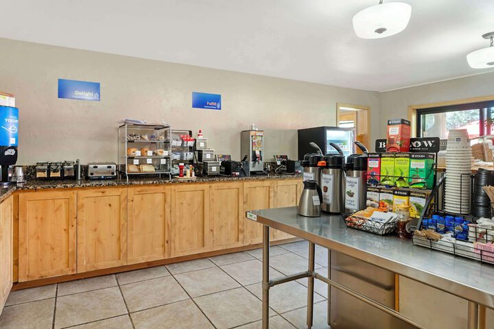 Best Western Ponderosa Lodge