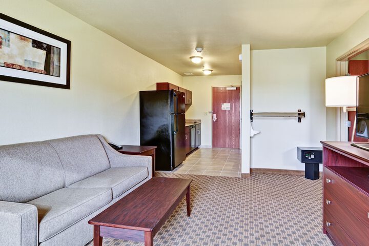 Room 33 of 53