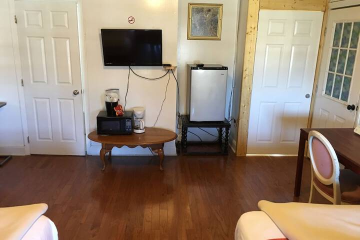 Room 32 of 40
