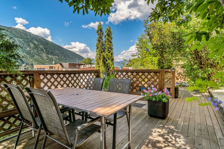 Terrace/Patio 70 of 82