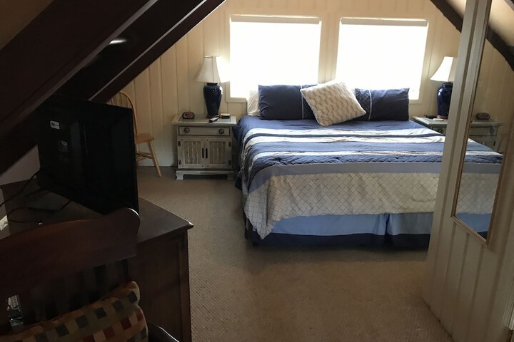 Room 239 of 399