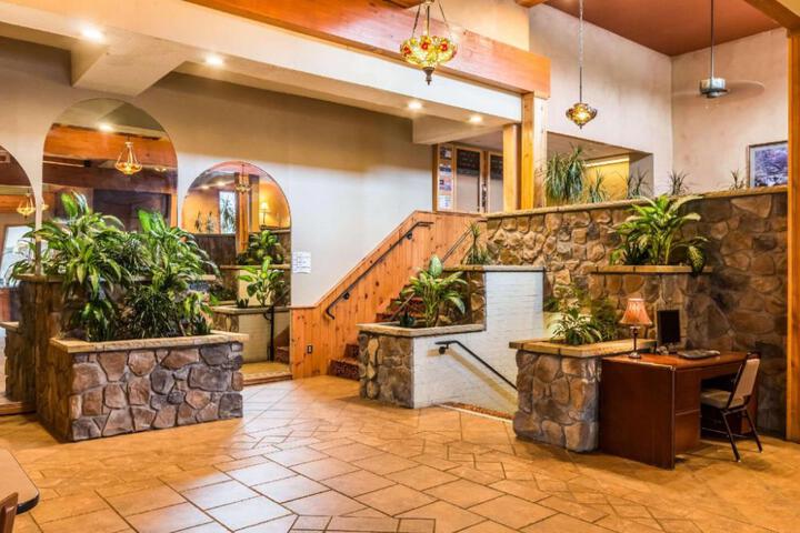 Home2 Suites by Hilton McHenry Deep Creek Lake