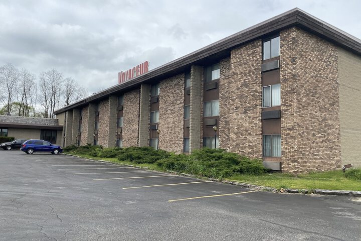 Voyageur Inn and Conference Center