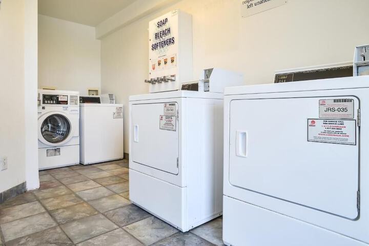 Laundry 38 of 38
