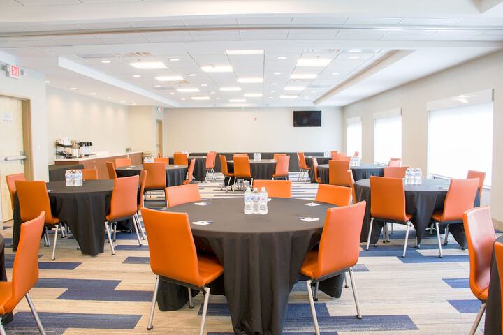 Holiday Inn Express & Suites Danville by IHG