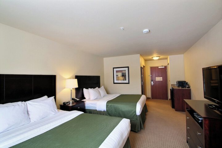 Room 32 of 55