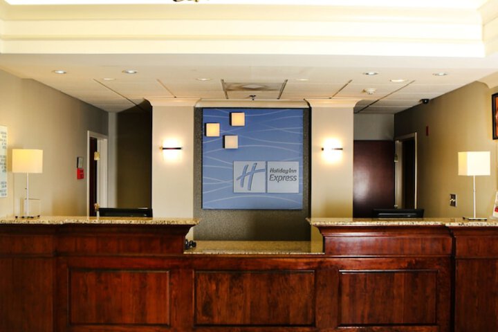 Holiday Inn Express Sumter by IHG