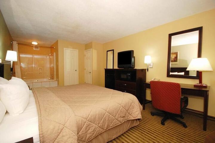 Room 27 of 45