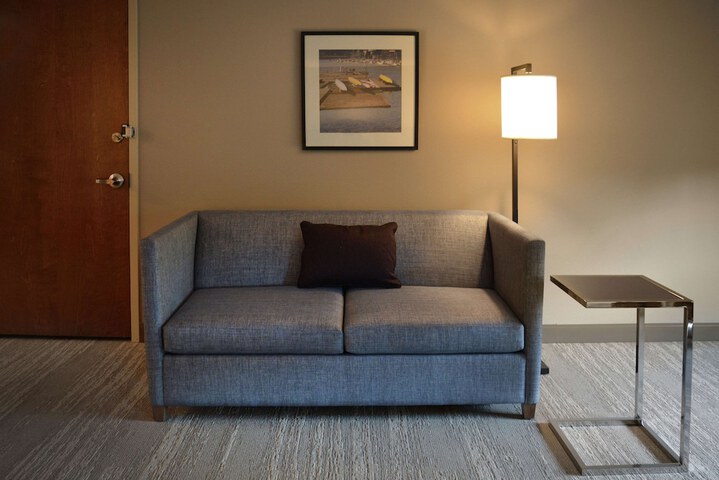 Hampton Inn & Suites Philadelphia / Media