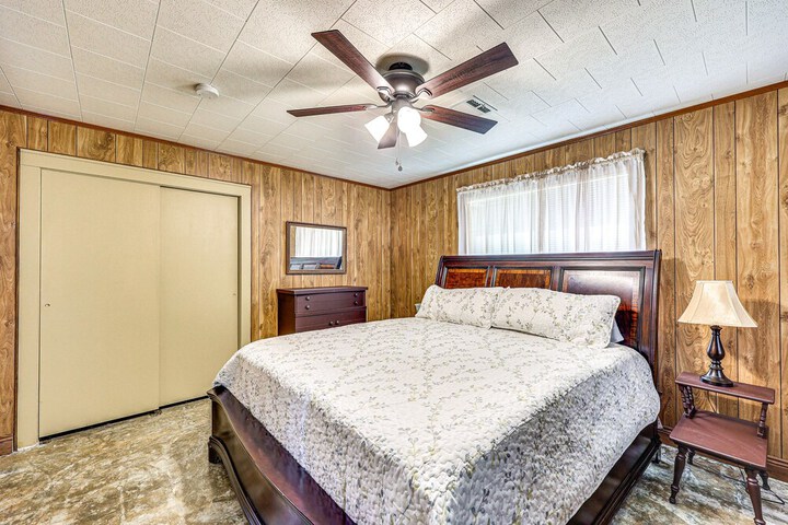 Countryside Marion Retreat Near Fishing & Trails!