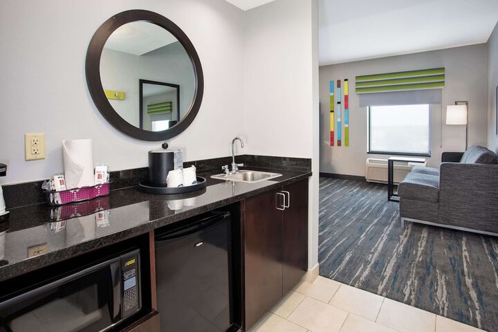 Hampton Inn & Suites Athens-I-65 (Huntsville Area)
