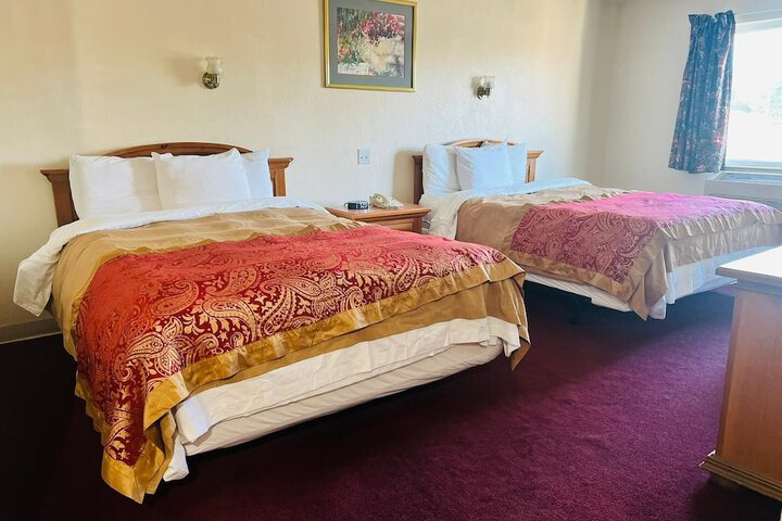 Room 15 of 52