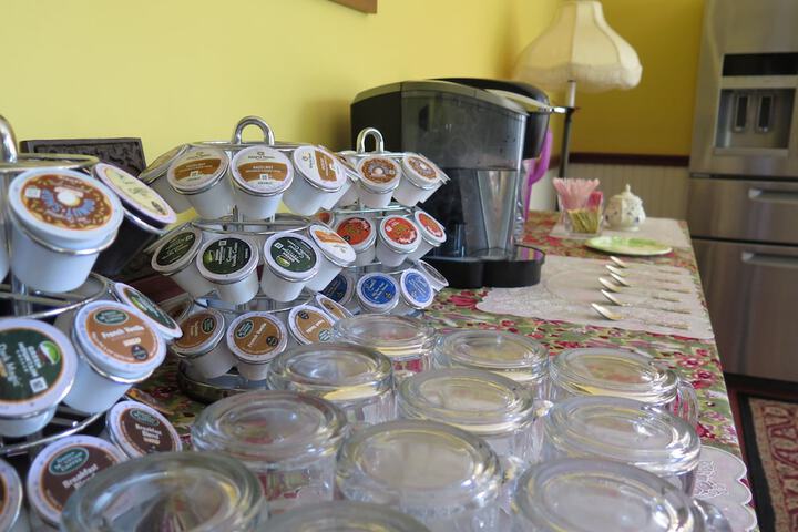 Breakfast/Coffee Service 60 of 72
