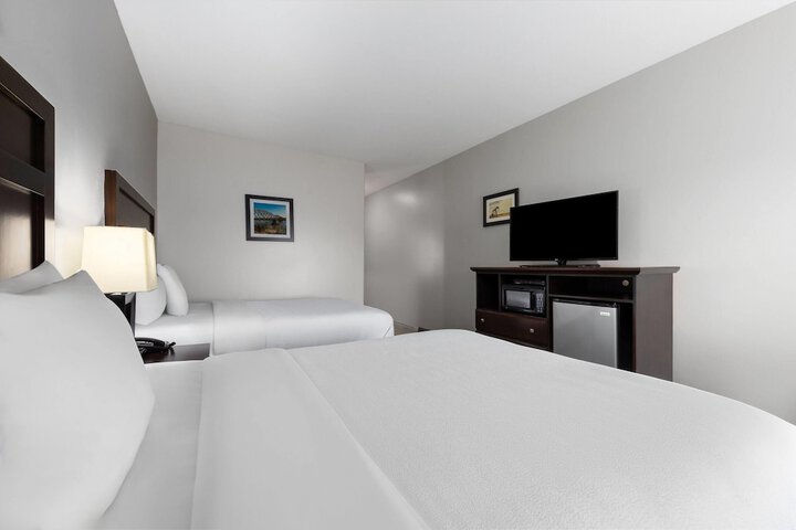 La Quinta Inn & Suites by Wyndham-Brookshire-West Katy