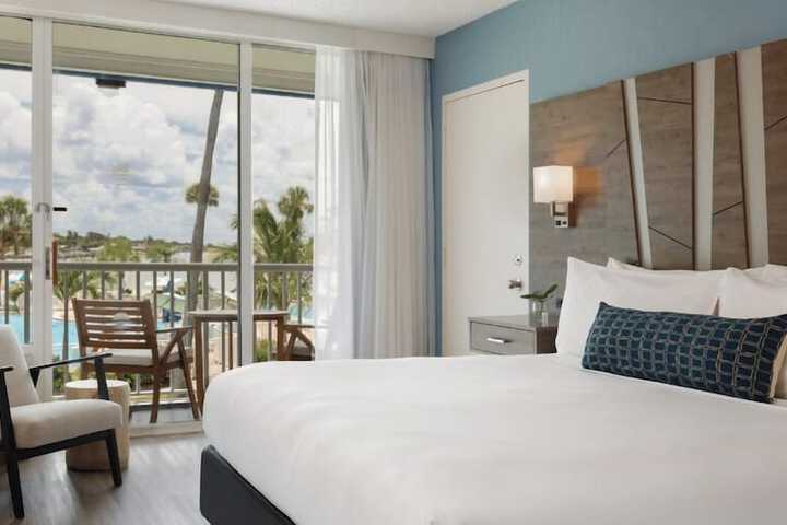 SkyBeach Resort