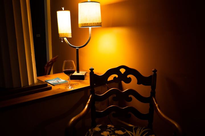 Lounge 29 of 32