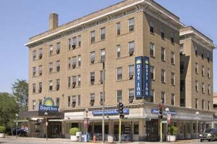 Days Inn by Wyndham Rochester Downtown