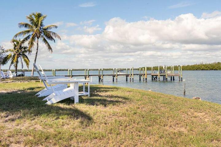 Goodland Waterfront Cottage