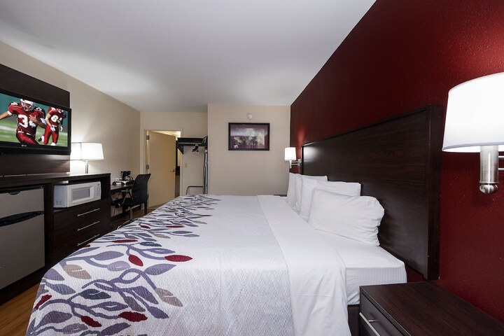 Room 34 of 41