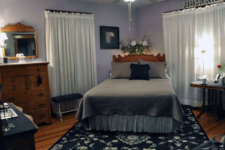 Room 14 of 19