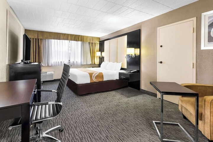 Room 19 of 54