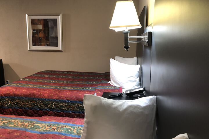 Room 13 of 26