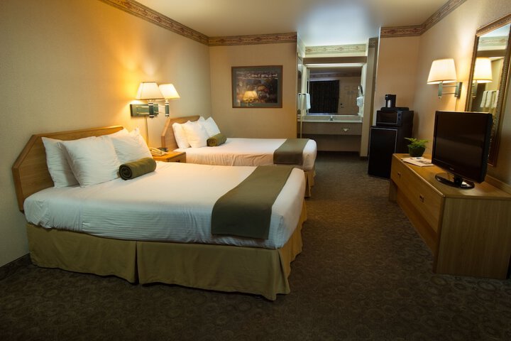 Room 20 of 33