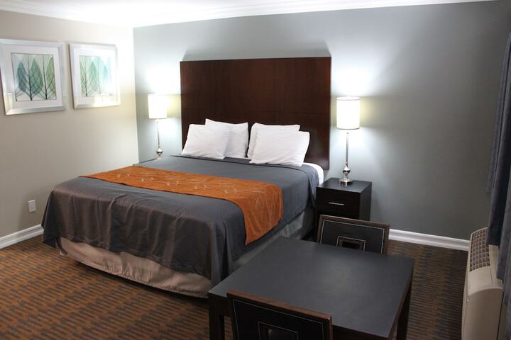 Room 25 of 67