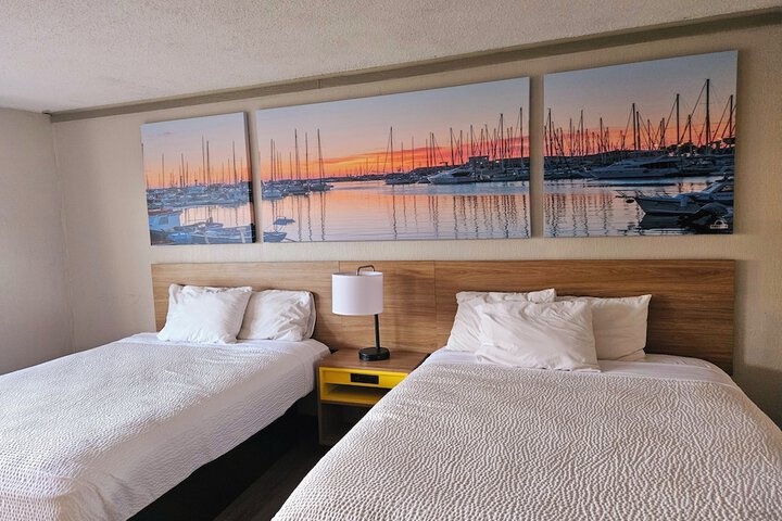 Days Inn by Wyndham Washington