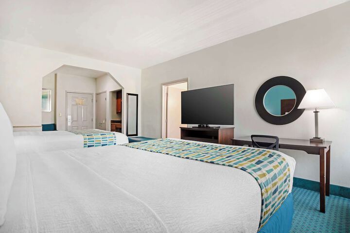 Room 29 of 38