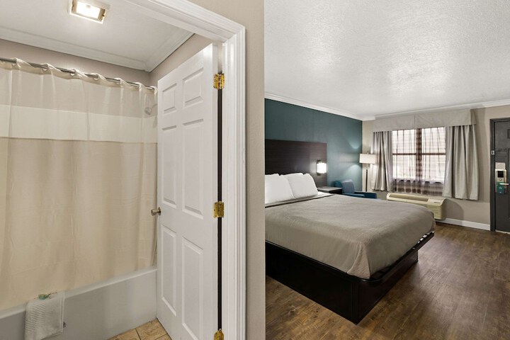 Quality Inn Ocean Springs - Biloxi East