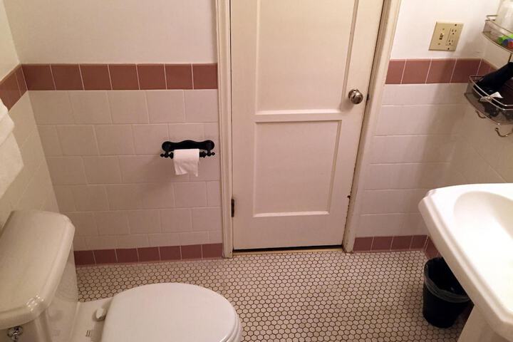 Room 39 of 54