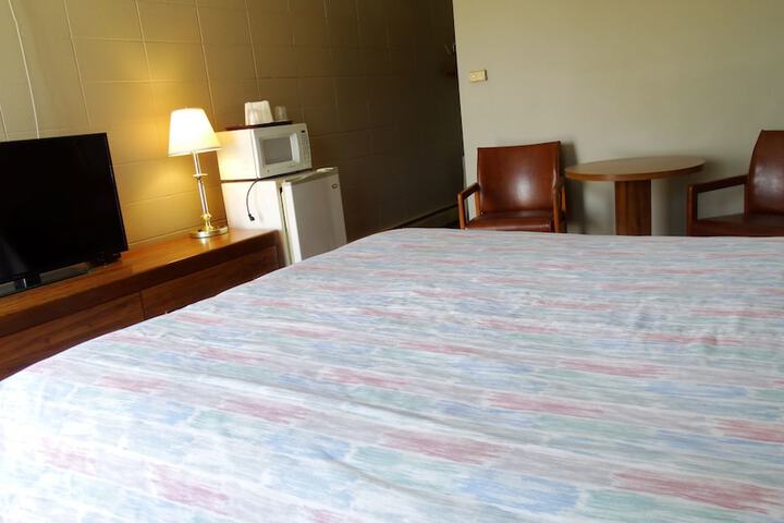 Room 22 of 30