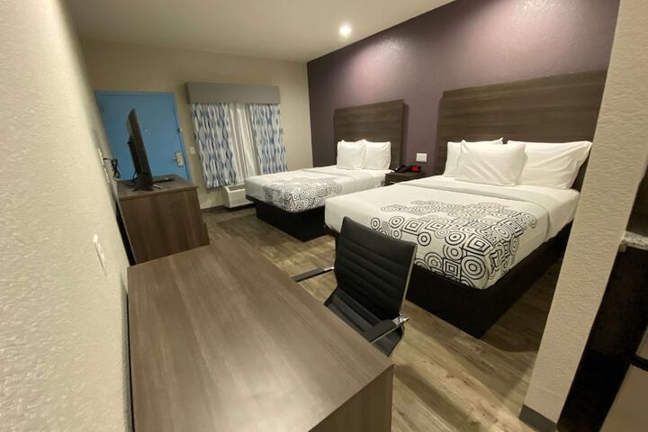 Room 19 of 34