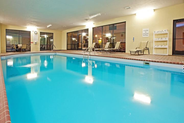 Pool 8 of 71