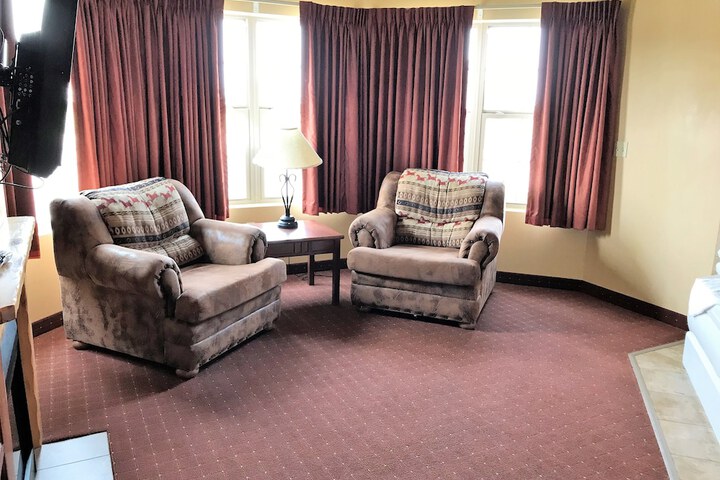 Room 47 of 126