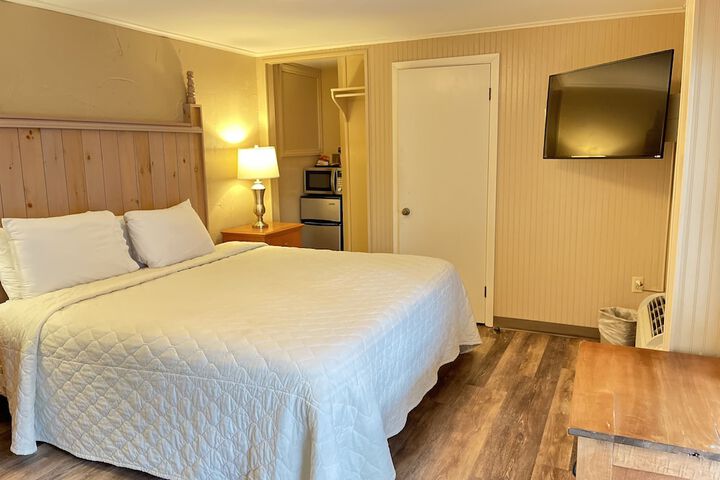 Room 40 of 113