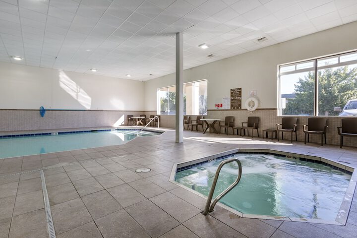 Pool 8 of 40