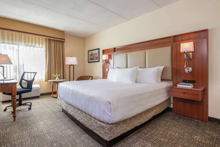 Best Western Plus Waterbury - Stowe