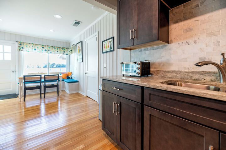 Waterfront Edenton Bay Cottage - Walk to Dtwn