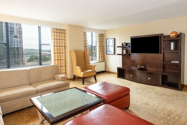 Room 13 of 86