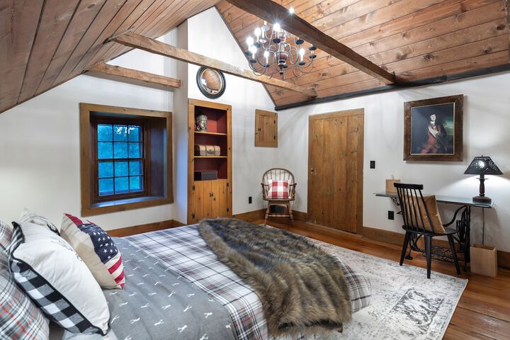 1735 Stone Farmhouse