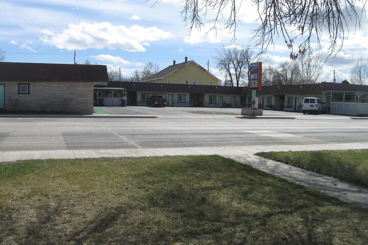 Western Motel